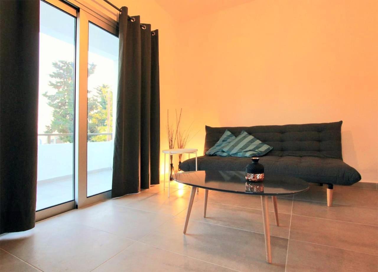 Papadavid Apartments Paphos Eksteriør bilde