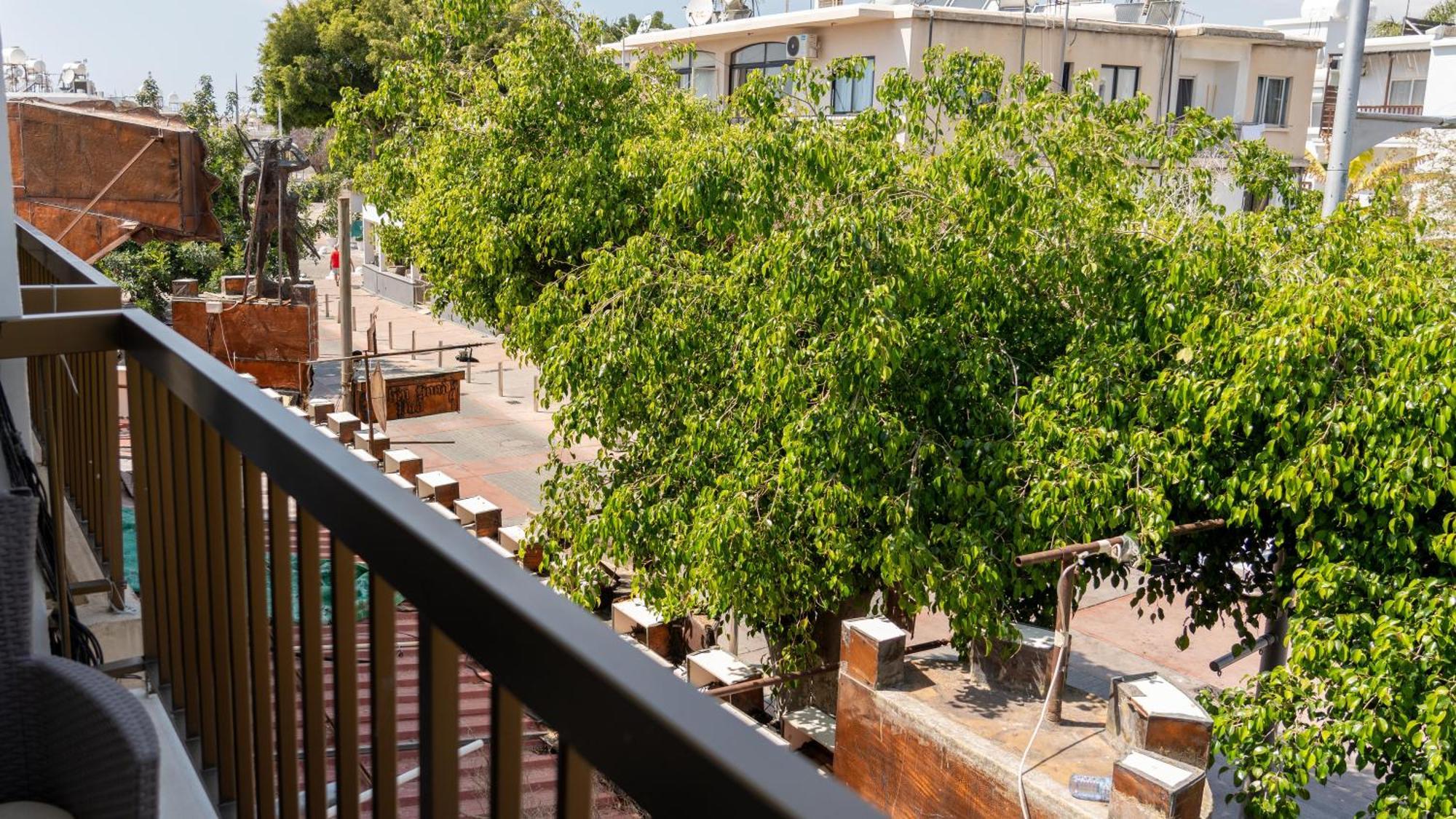 Papadavid Apartments Paphos Eksteriør bilde