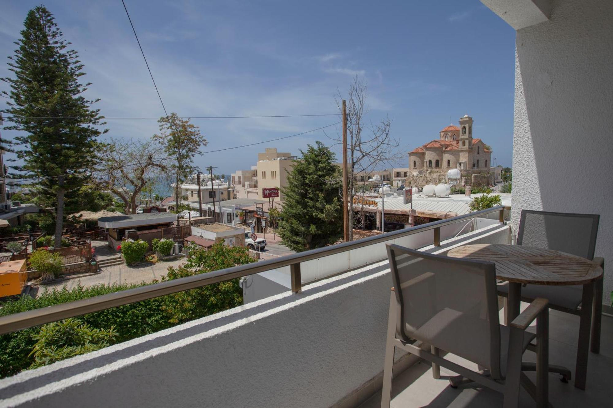 Papadavid Apartments Paphos Eksteriør bilde